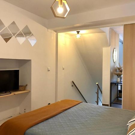A Casinha Gomes Apartment Nisa Bagian luar foto